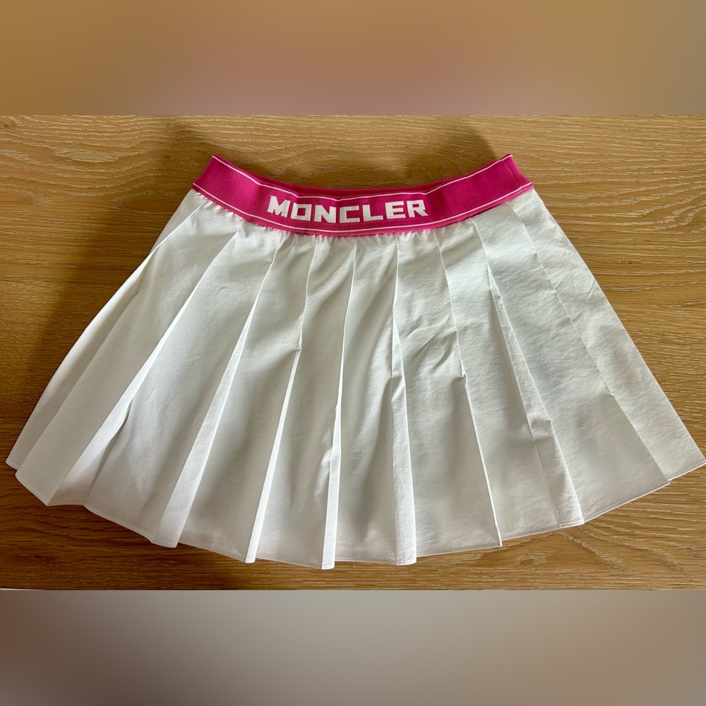 Moncler White Skirt with Pink Band